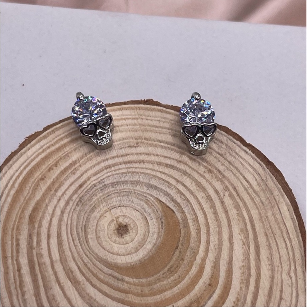 SILVER RHINESTONE SKULL EARRINGS